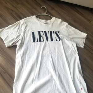 5 PACK OF MENS LARGE SHIRTS - LEVIS, COORS, AND SCW - ALL IN GOOD CONDTION